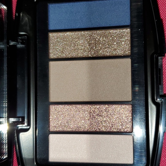 Color design pallet - Picture 2 of 2